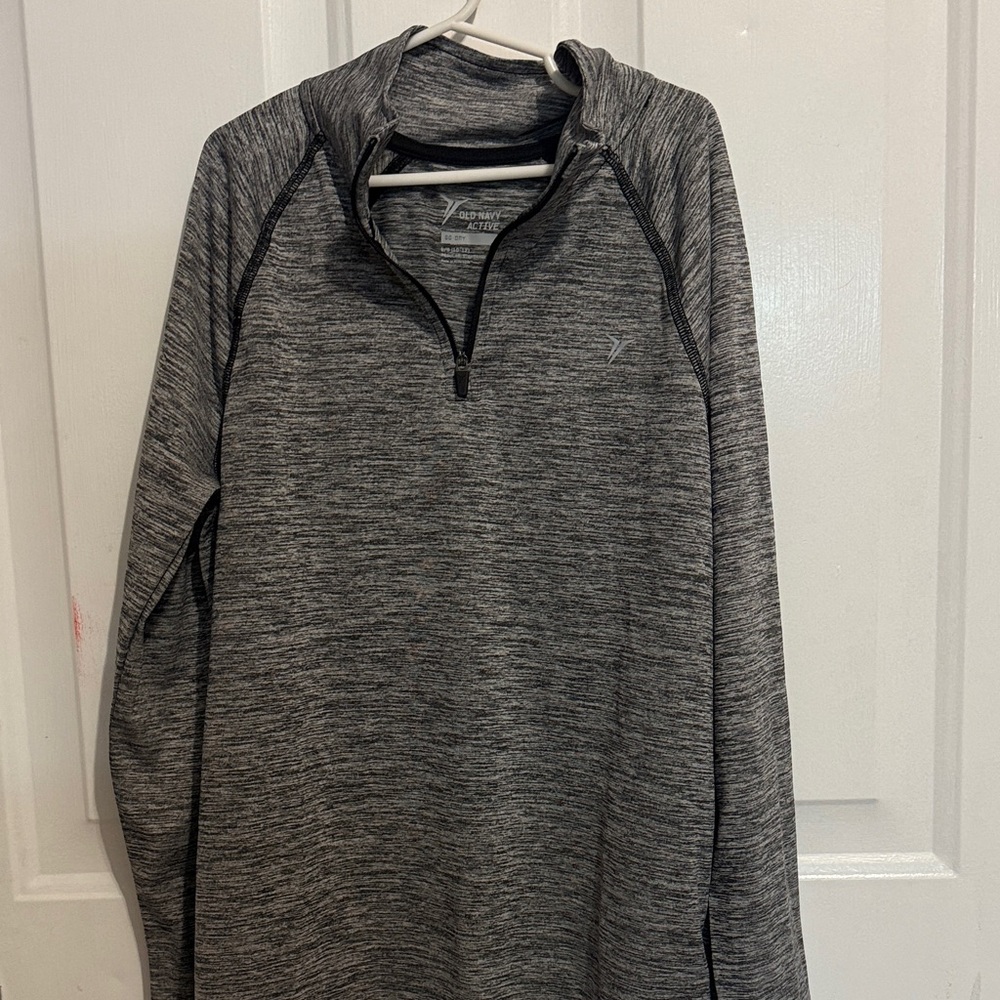 Old Navy Active Heathered Gray Zip Pullover